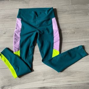 Fabletics powerhold size M